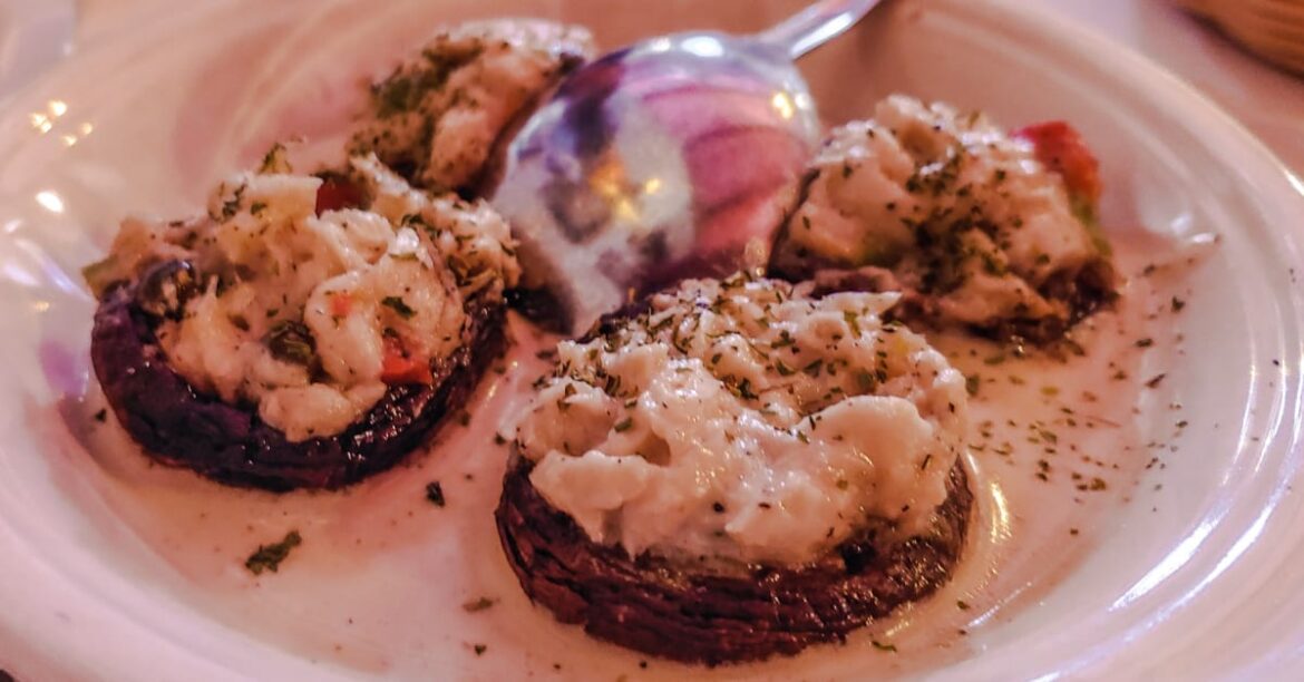 Z Food Blog: Quick Peek Into Le Refuge in Alexandria