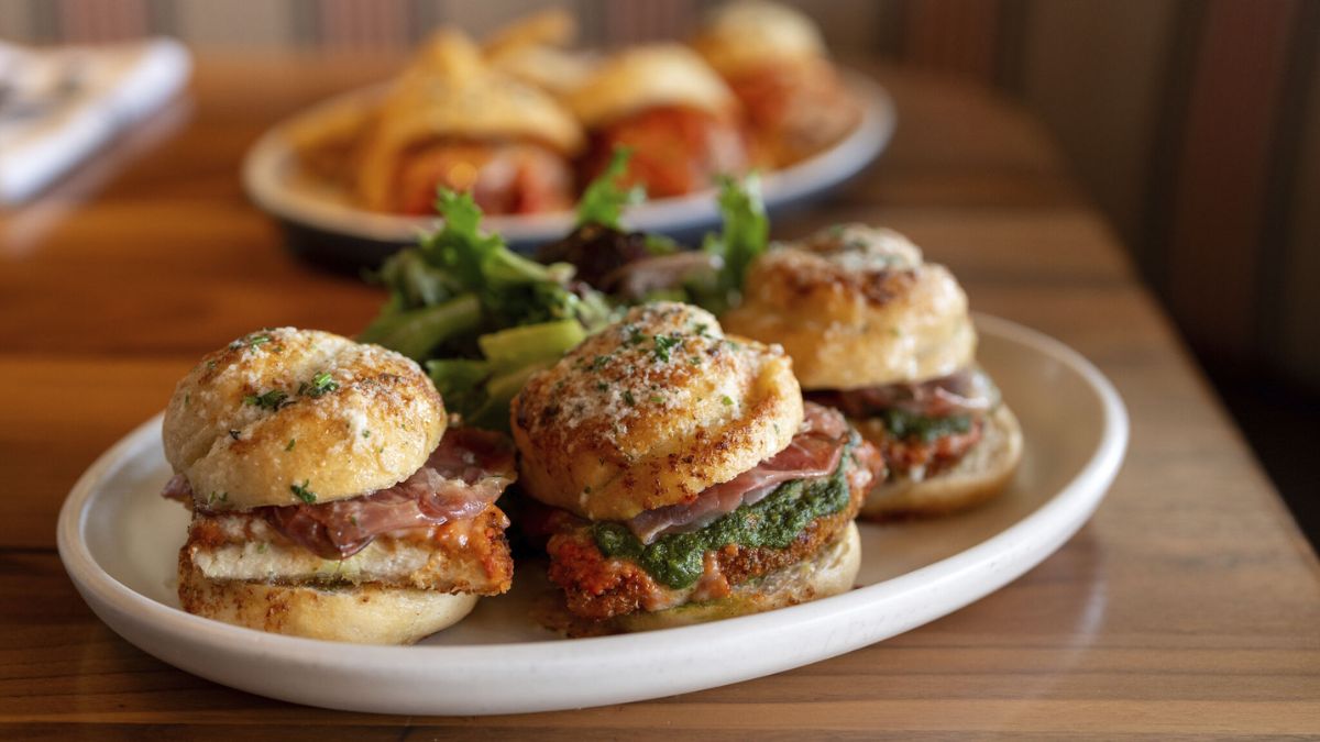 Garlic Knot sliders image