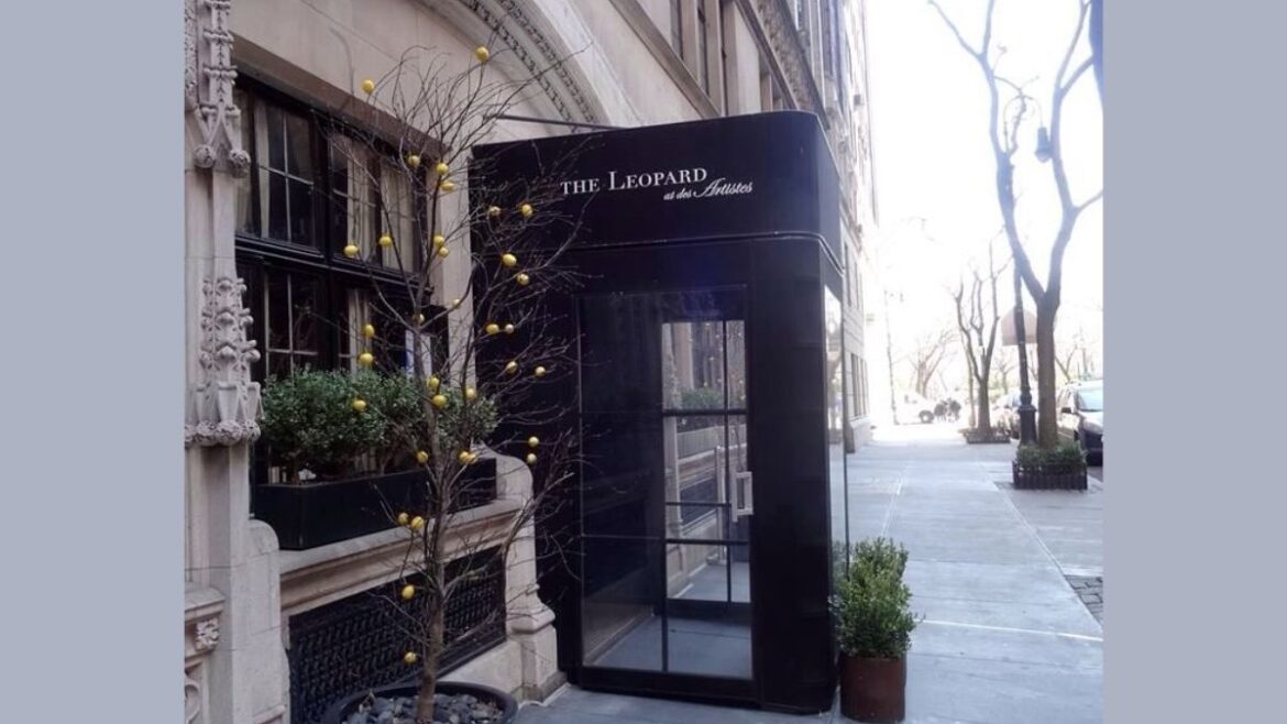 The Leopard at Des Artistes, a celebrated Southern Italian restaurant in New York’s Hotel des Artistes, is closing after 15 years of service. 
