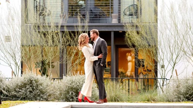 Romantic Restaurants Pflugerville - The Ruby Hotel & Bar