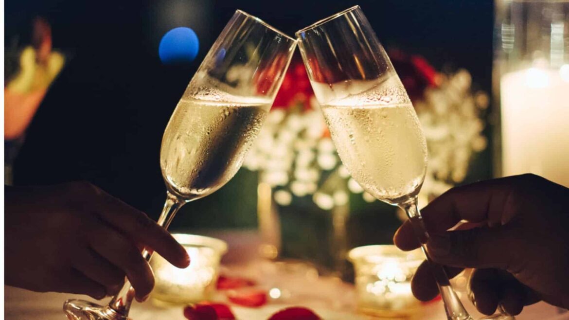 5 hotel restaurants for a chic dinner and (why not?) a romantic night in...