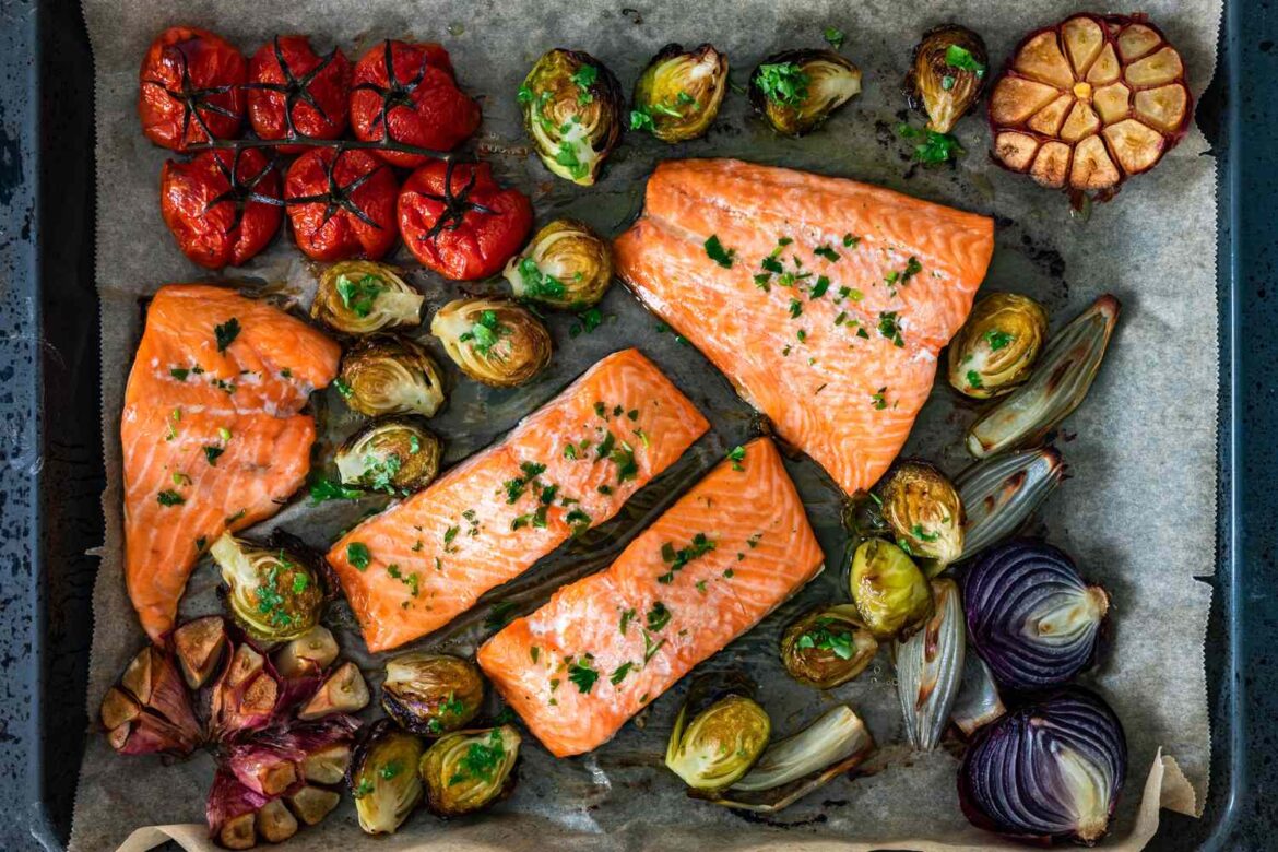 3 Healthiest Ways to Cook Salmon to Maximize Omega-3 3 Healthiest Ways to Cook Salmon to Maximize Omega-3