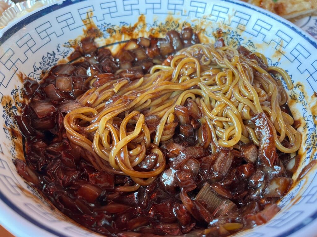 The home of Korean style jjajangmyeon. Chinatown, Incheon