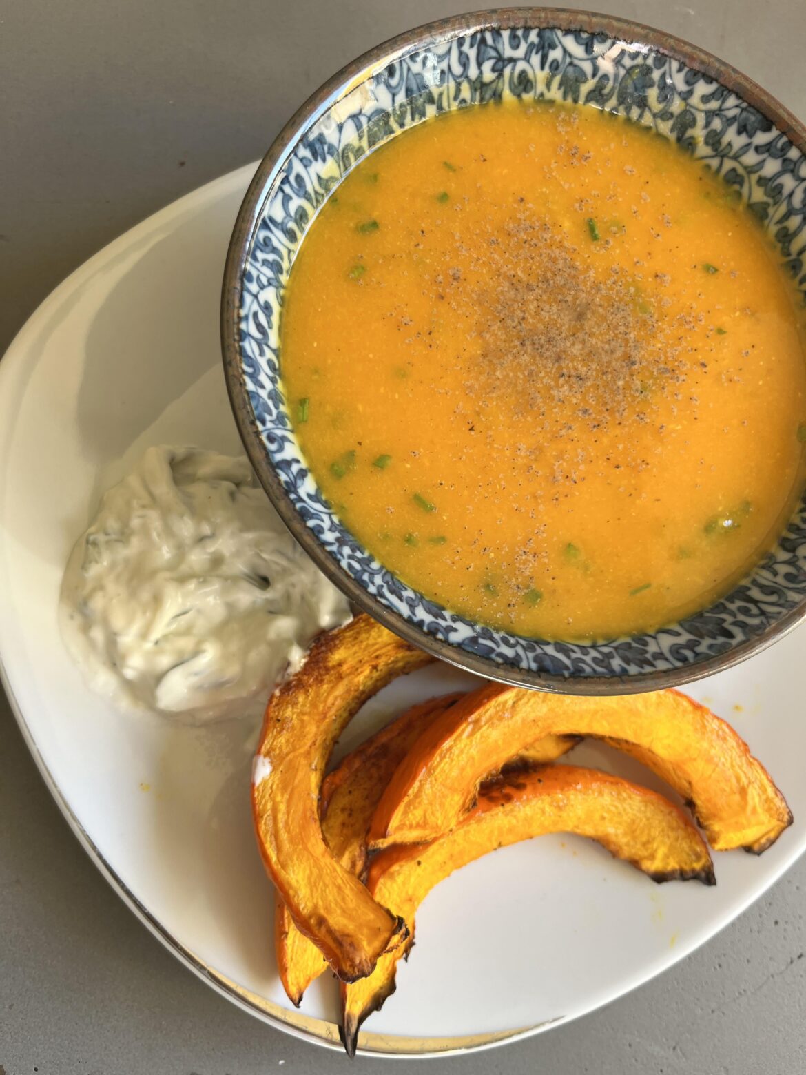 Lunch plate - curried lentil and sweet potato soup, roasted potimarron, tzaziki