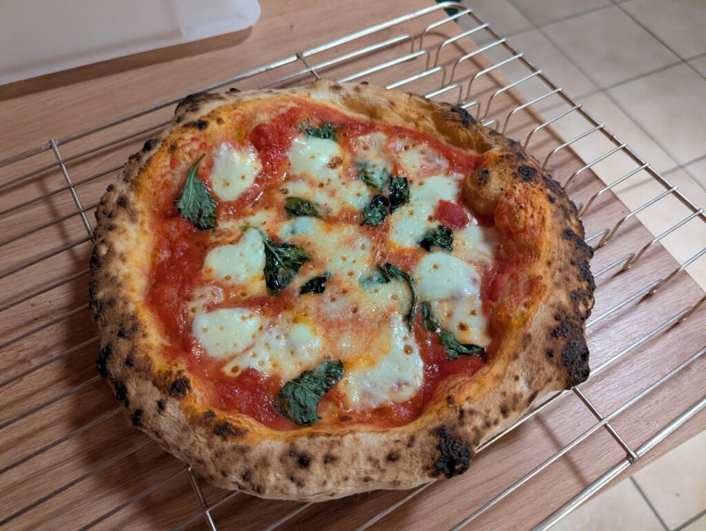 Margherita and Alsace toppings (Tarte Flambee) done Napoli style