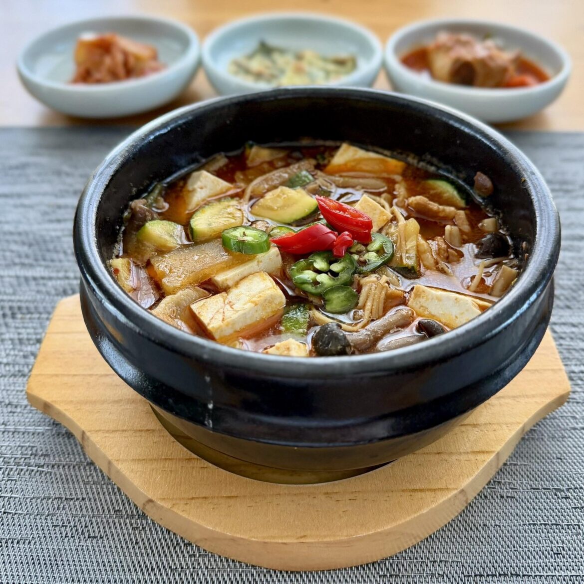 Doenjang jjigae to nurse a cold
