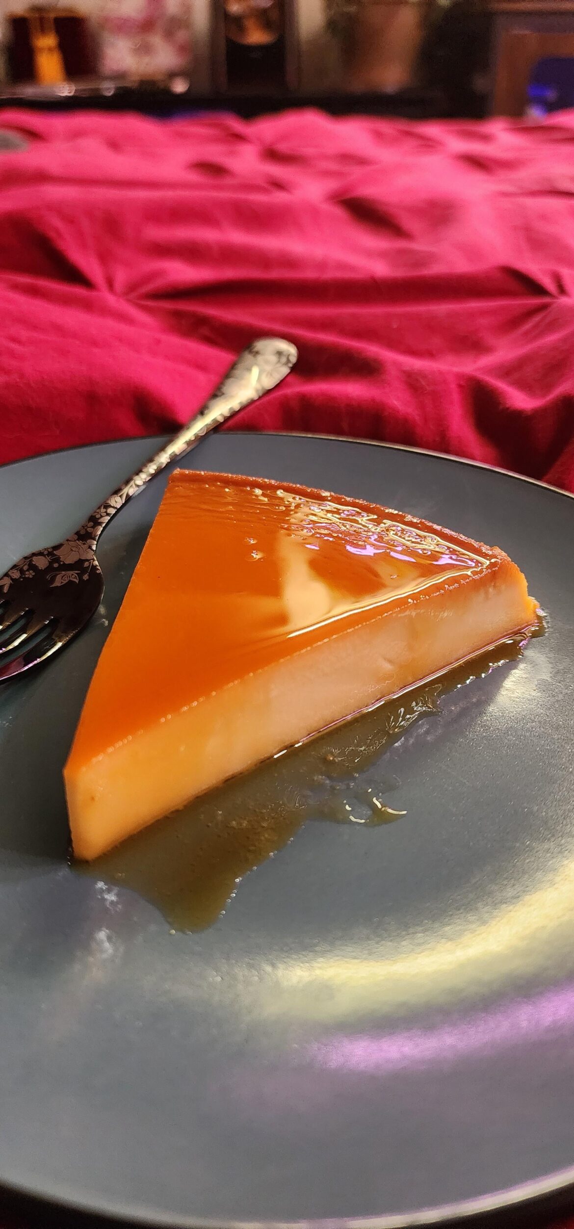 I made my first cheesecake flan today and it came out amazing! [homemade]