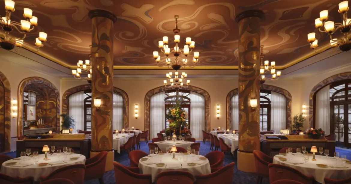 Italian Seafood Glamour at Bellagio