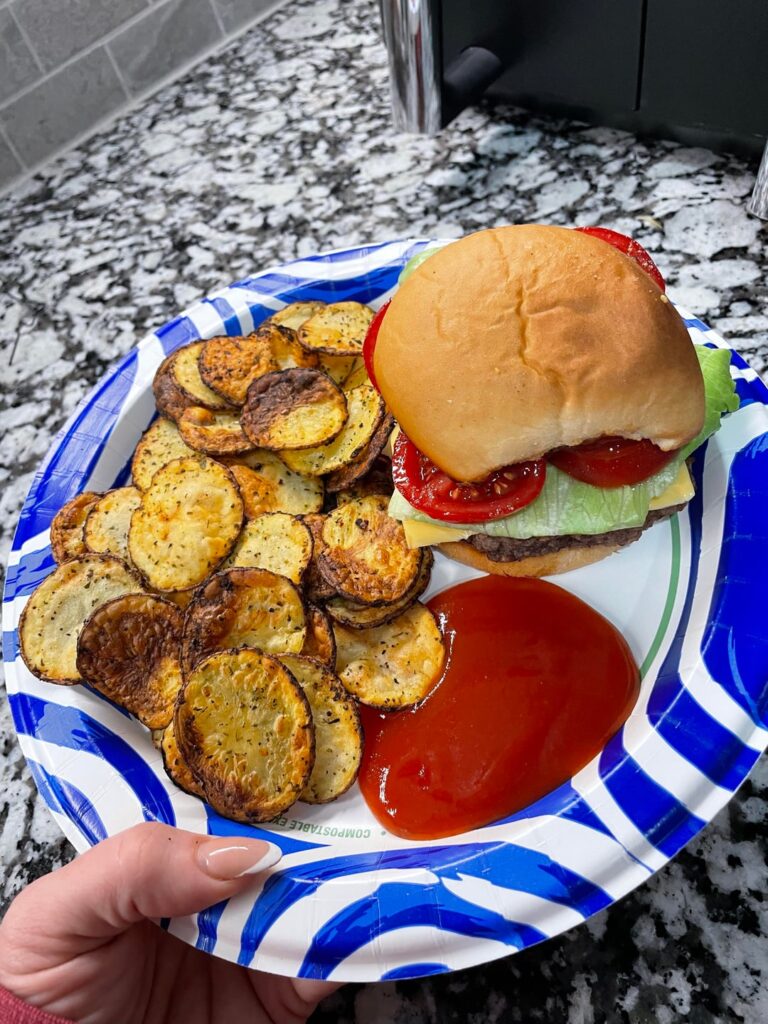 Cheeseburger Dinner - 403 cals 🍔