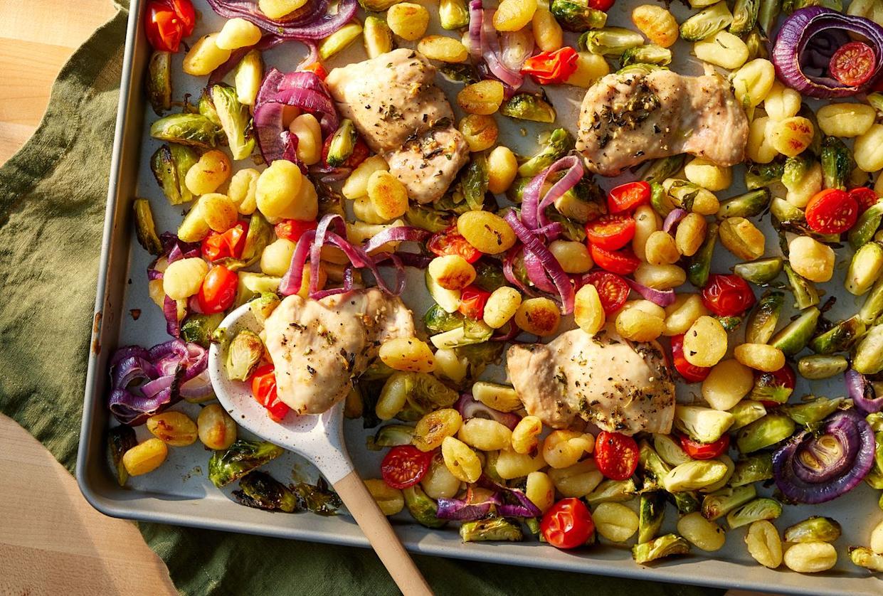 Photographer: Grant Webster, Food Stylist: Lauren McAnelly, Prop Stylist: Maura Timmerman