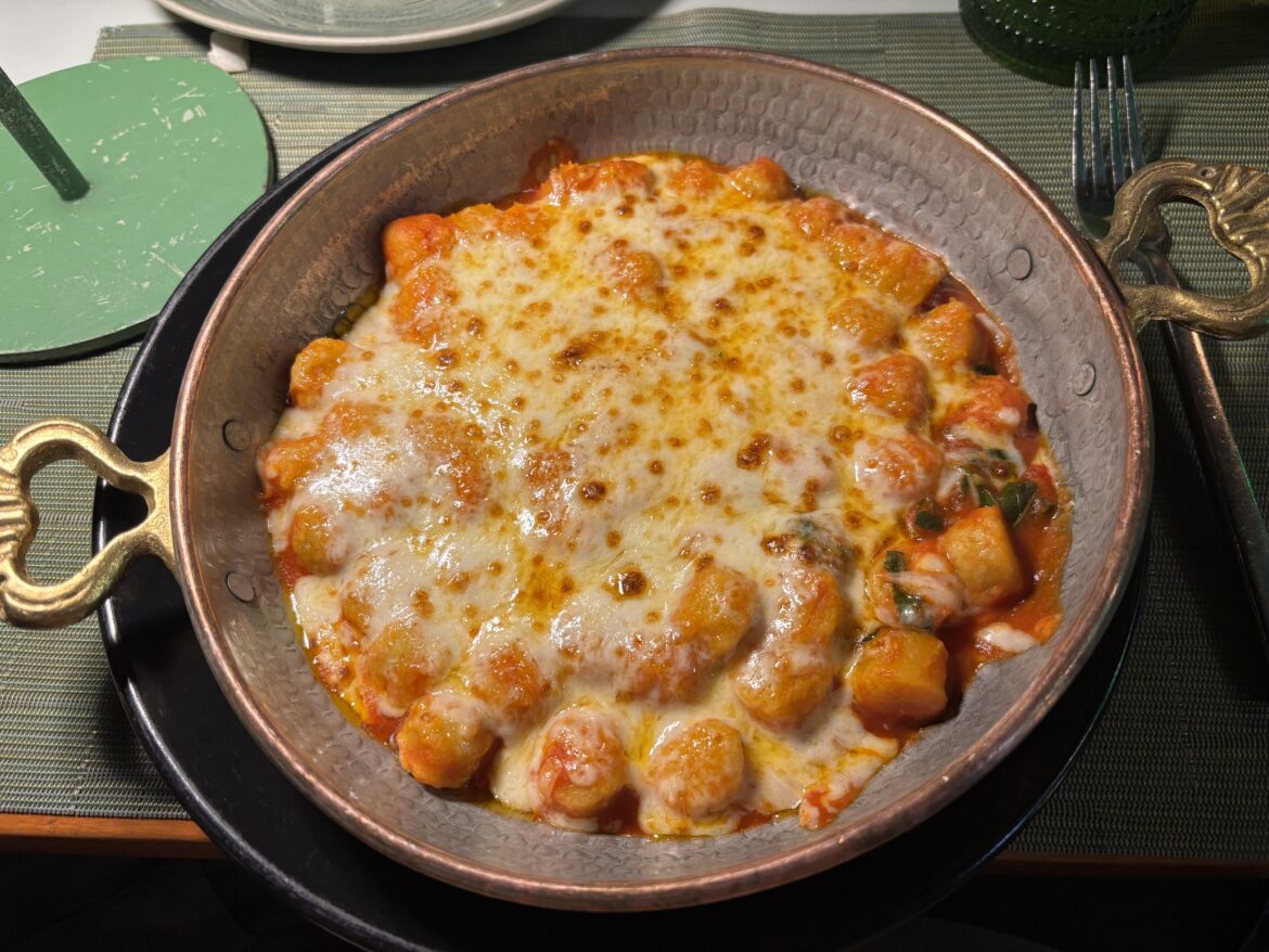 First time trying gnocchi. Most flavorful tomato sauce I’ve ever had.