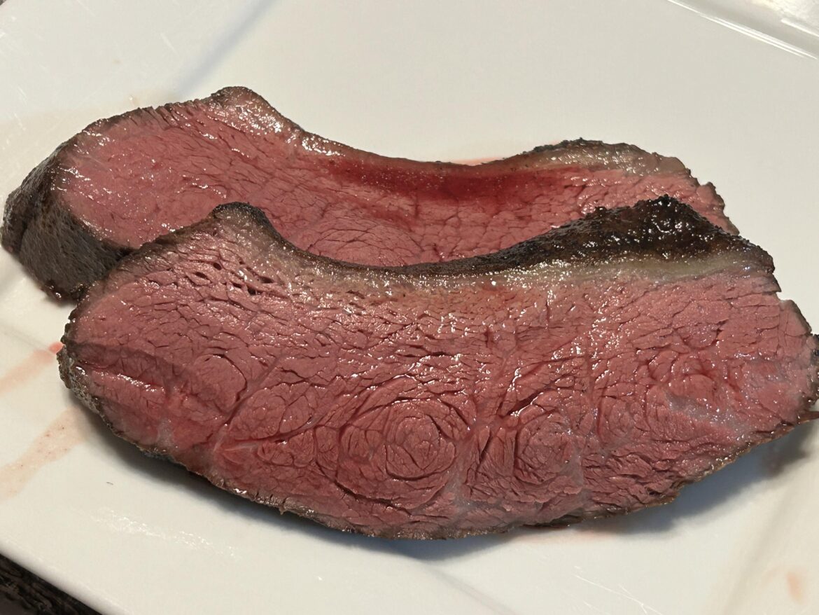 I’m sorry I didn’t take more pics, but I couldn’t wait another second to eat this WAGYU PICANHA.