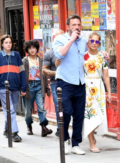 Emme Muniz Rocks Edgy Look in Paris With J. Lo, Ben: Photos