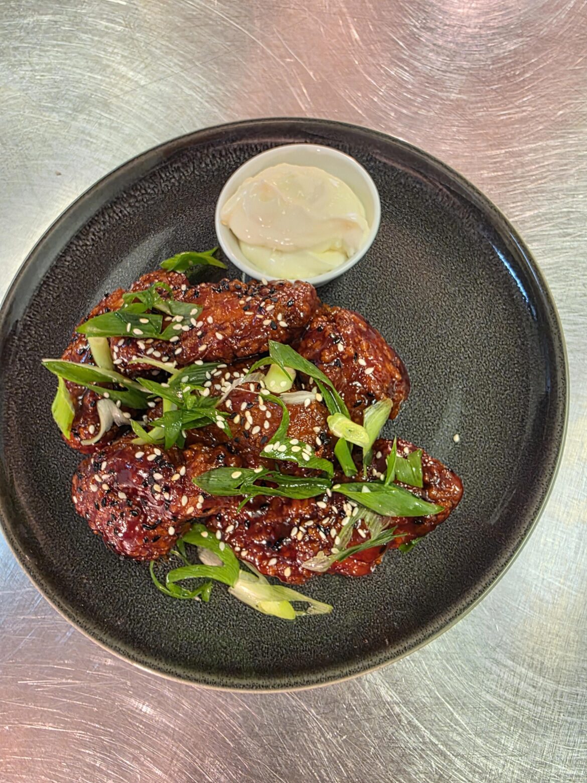 Glazed chicken wings, delicious