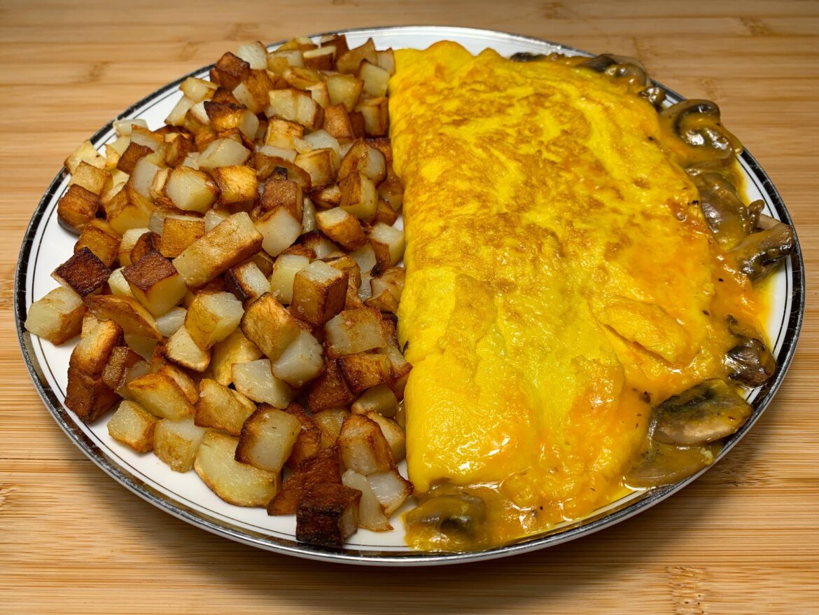 Mushroom Cheddar Omelette with Potatoes