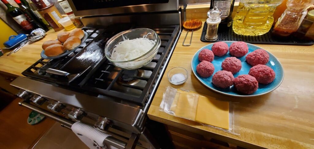 A love story in 8 pictures...