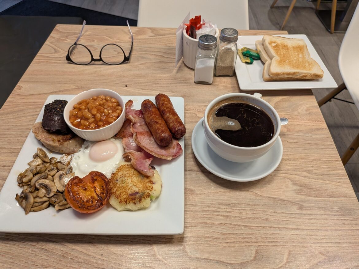 Full Irish on square plates