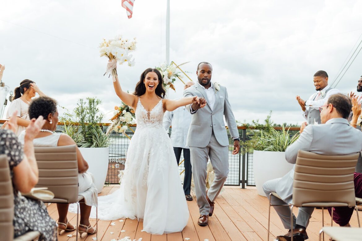 Florida’s Best Wedding Venues: Paddlefish & Terralina at Disney Springs Florida's Best Wedding Venues: Paddlefish & Terralina at Disney Springs