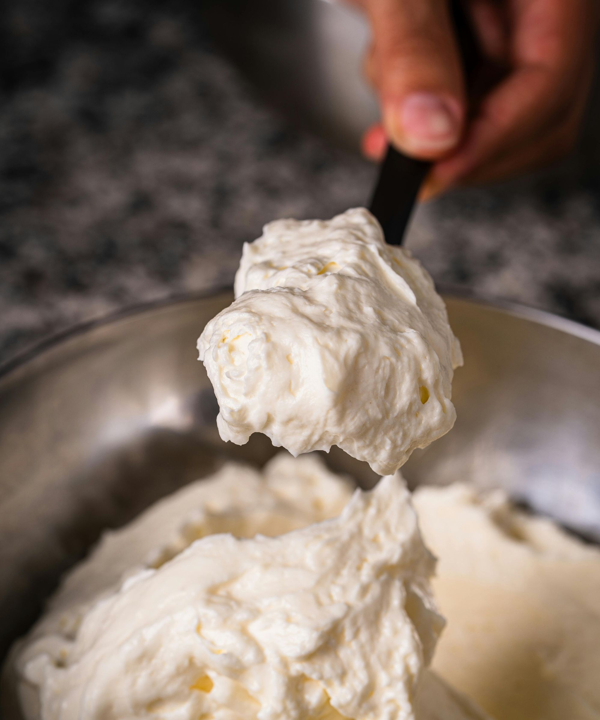 Making home-made ricotta