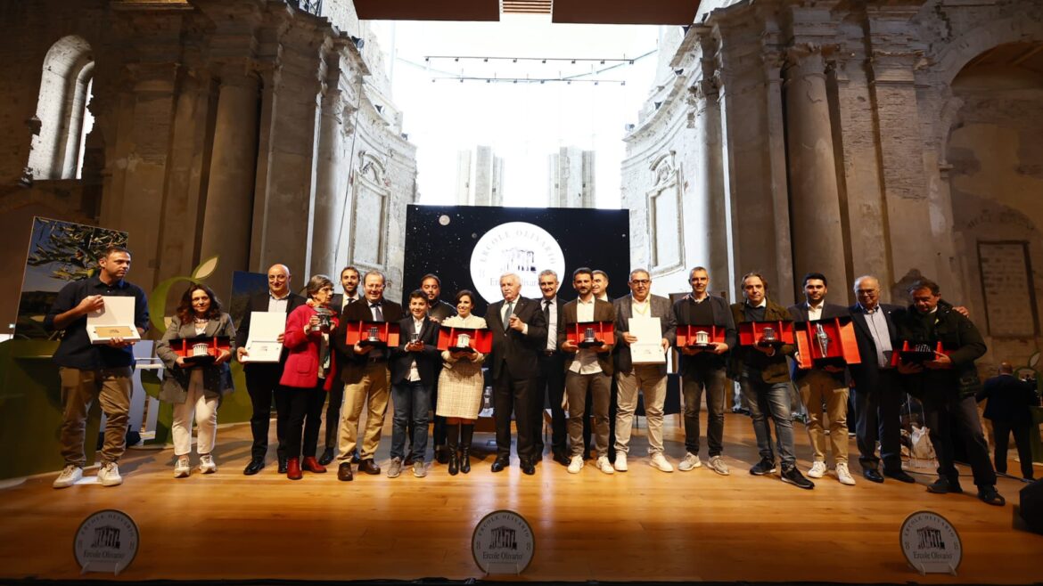 Small Producers, Oleotourism Take Center Stage at Ercole Olivario Olive Oil Times