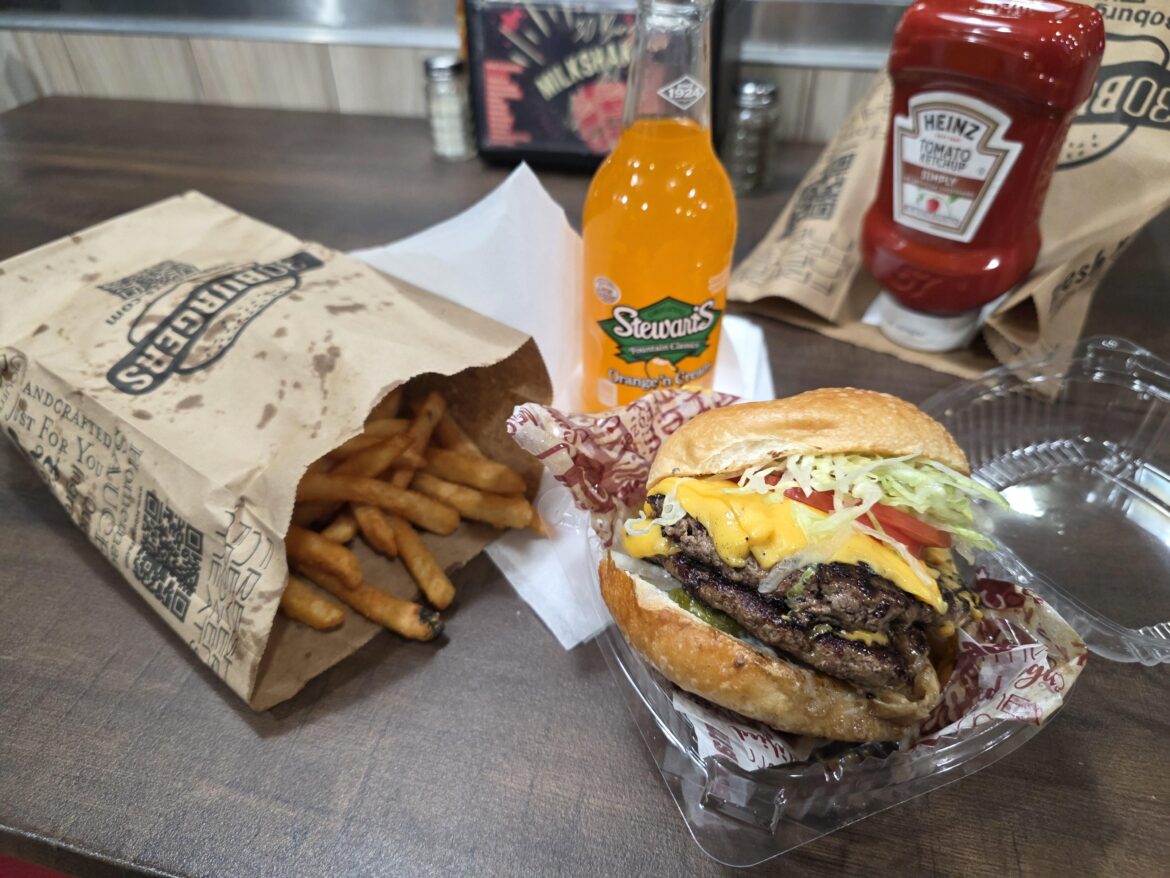 Now, this is a burger. 5 stars.