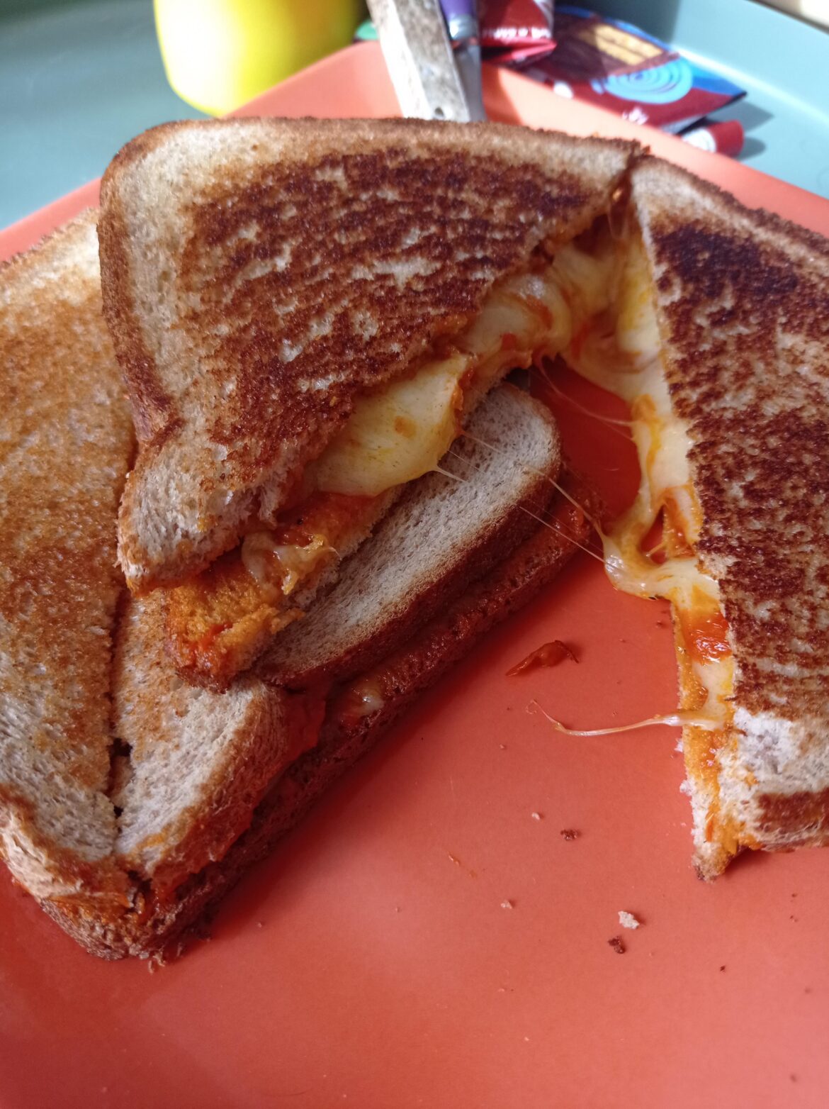 Ajvar Pikante & Comte cheese