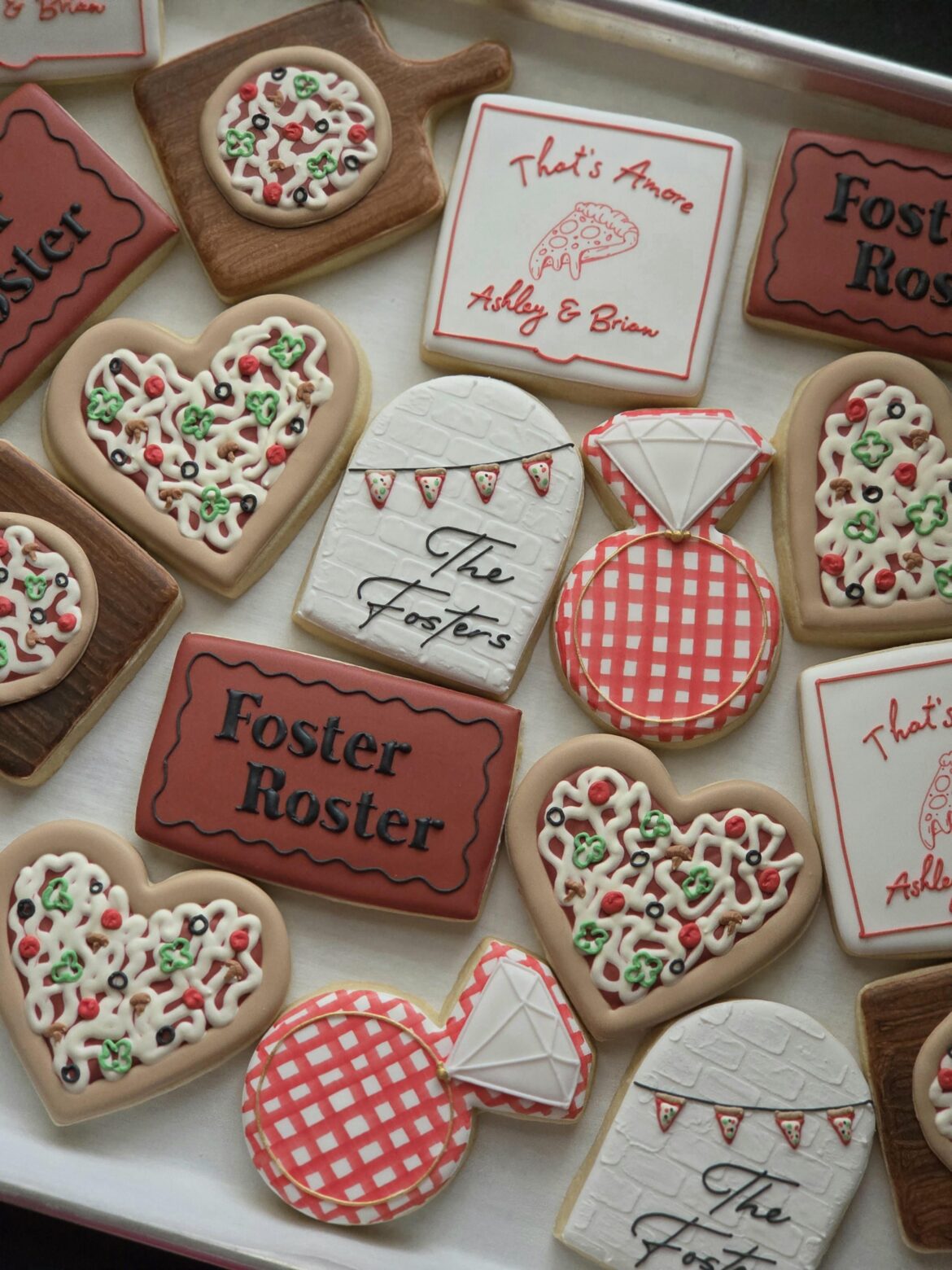 That's amore 🍕❤️💍