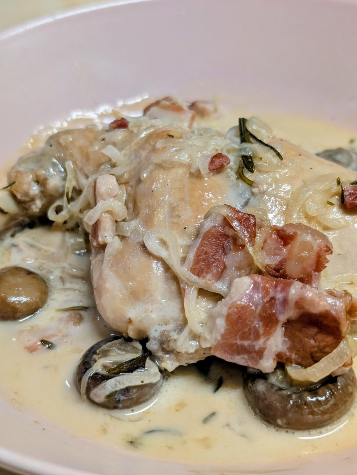 Rabbit (Lapin au vin)