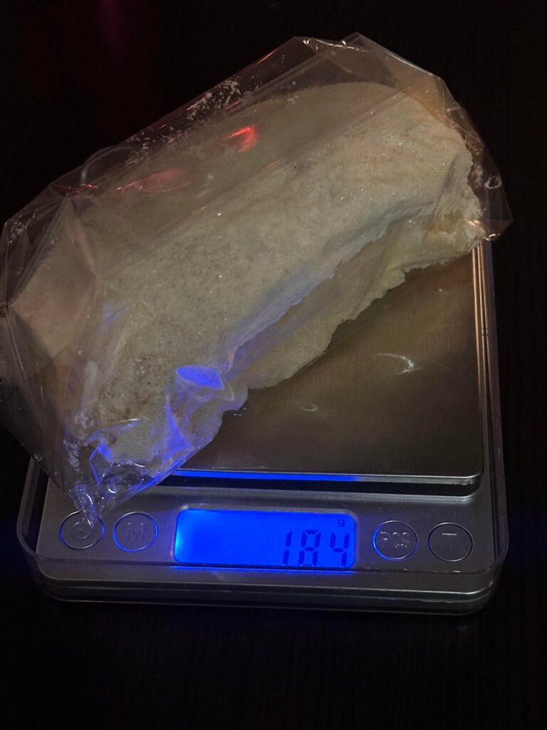 calorie estimate for this cheese roll?