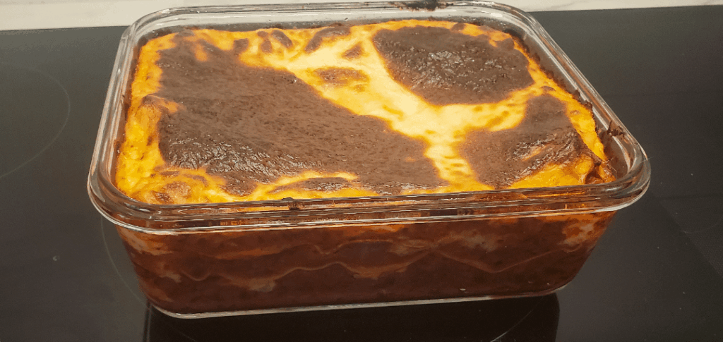 Lasagne avec bolognaise mijoter pendant 2h
