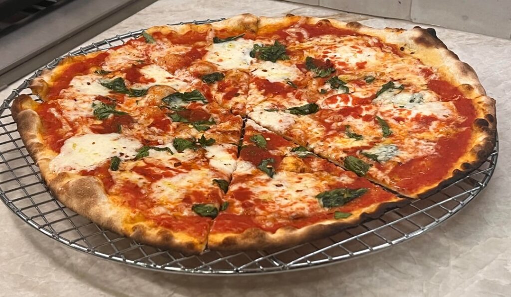 Any love for the thin crust Romana Tonda?