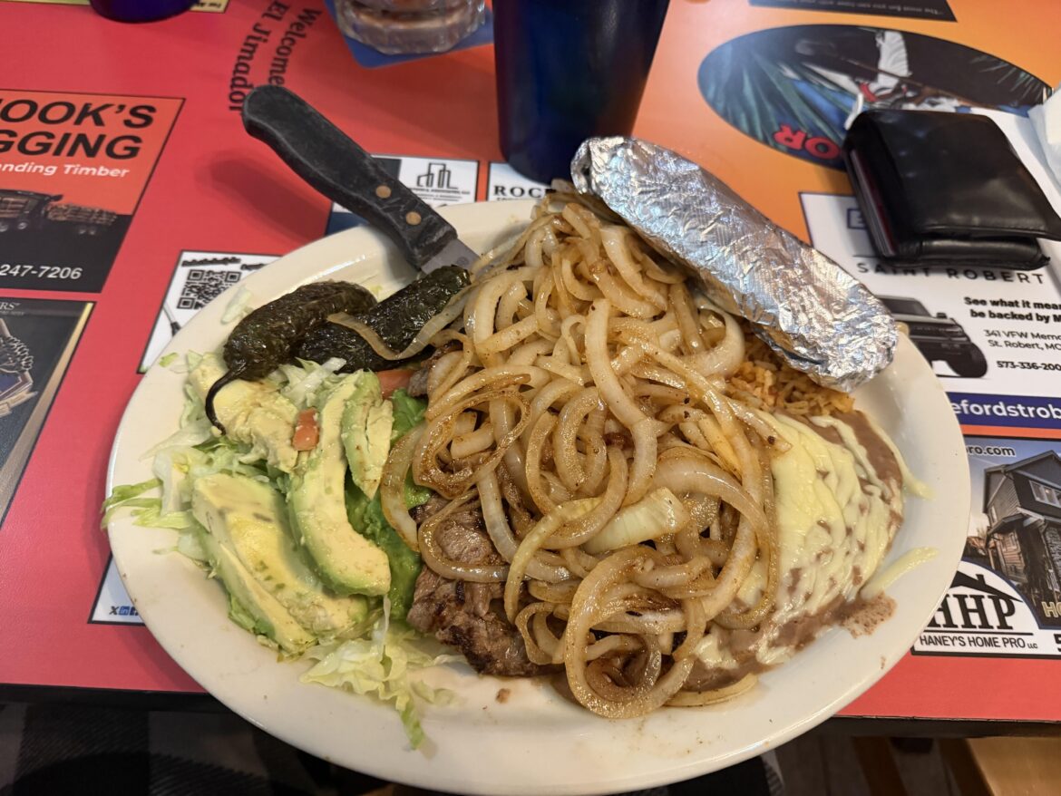 My boyfriend ordered carne asada and it was 80% ONION 👍👍👍