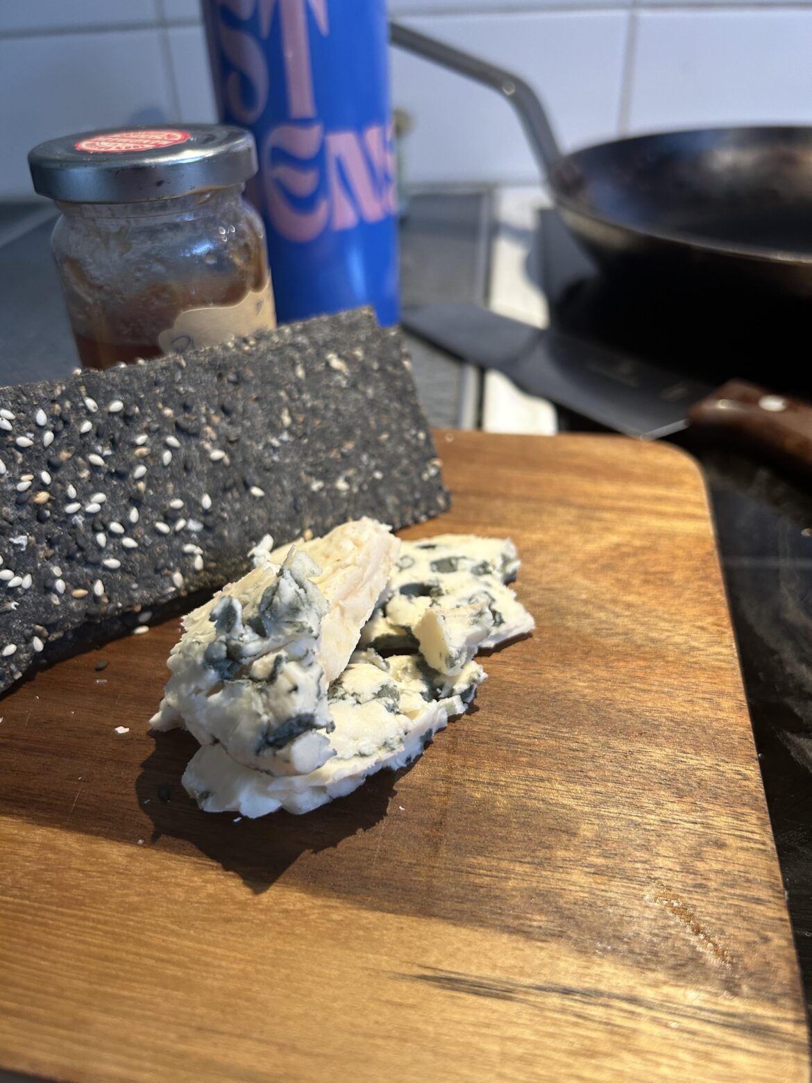 Roquefort Papillon with crackers and plum marmelade for breakfast