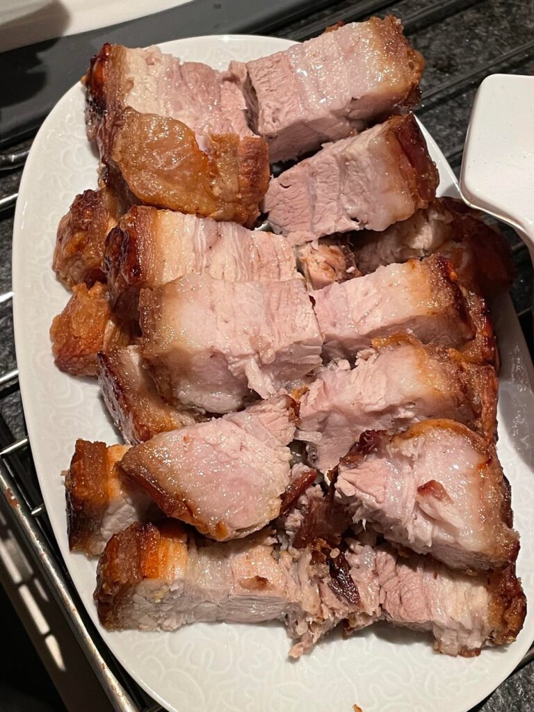 [Homemade] Crispy pork belly by my husband ❤️