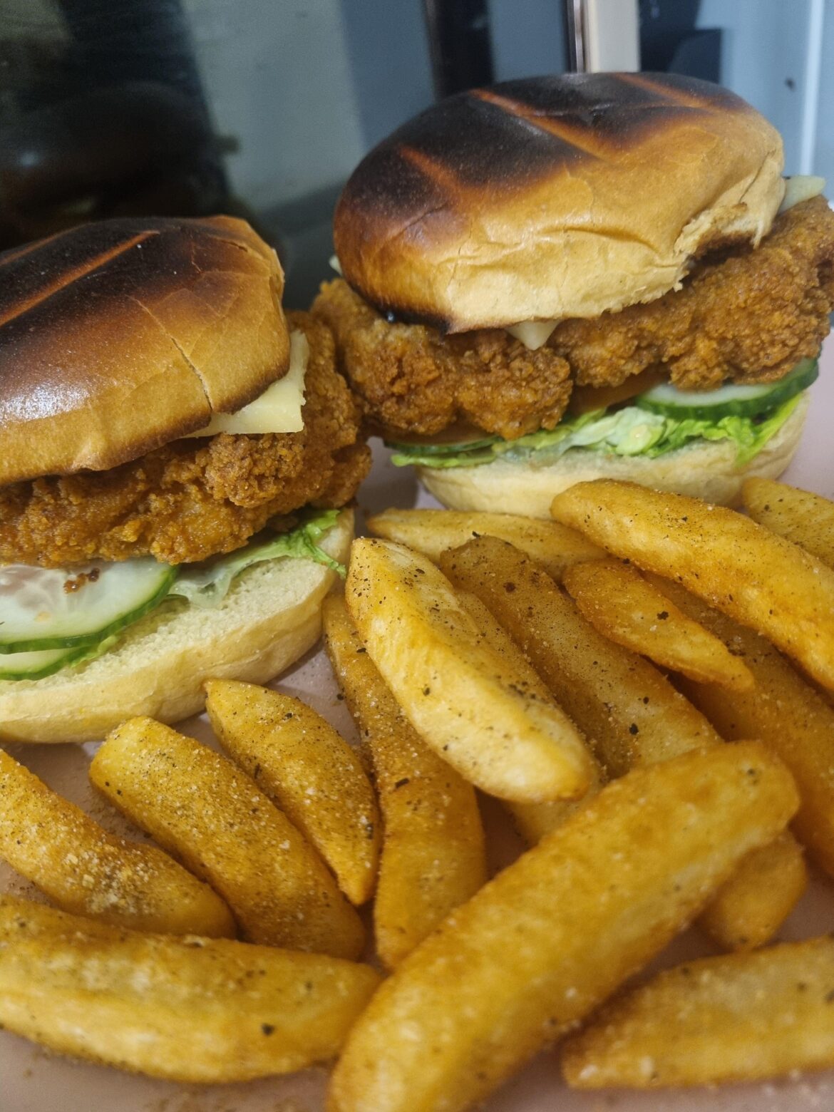 [Homemade] Chicken Burgers.