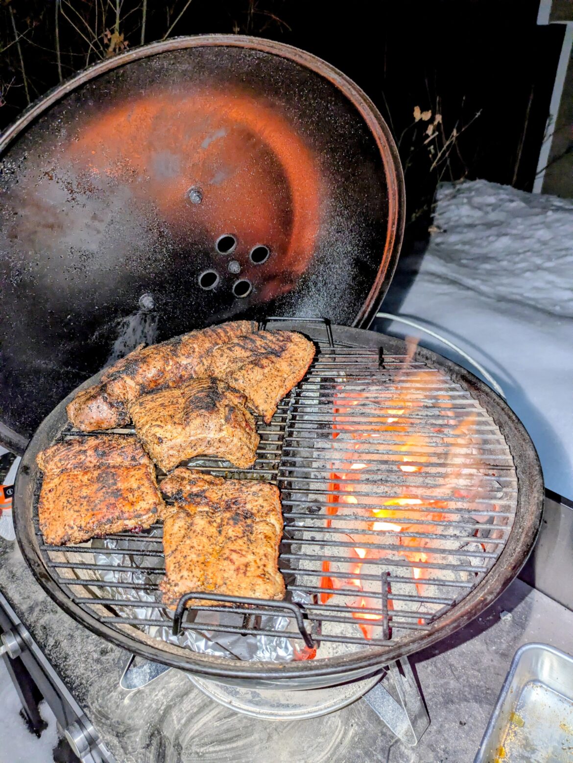 Weber Jumbo Joe on a Cold Winter Night