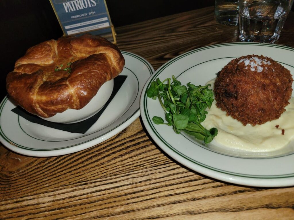 Late Night Grub at Saint John's Tavern