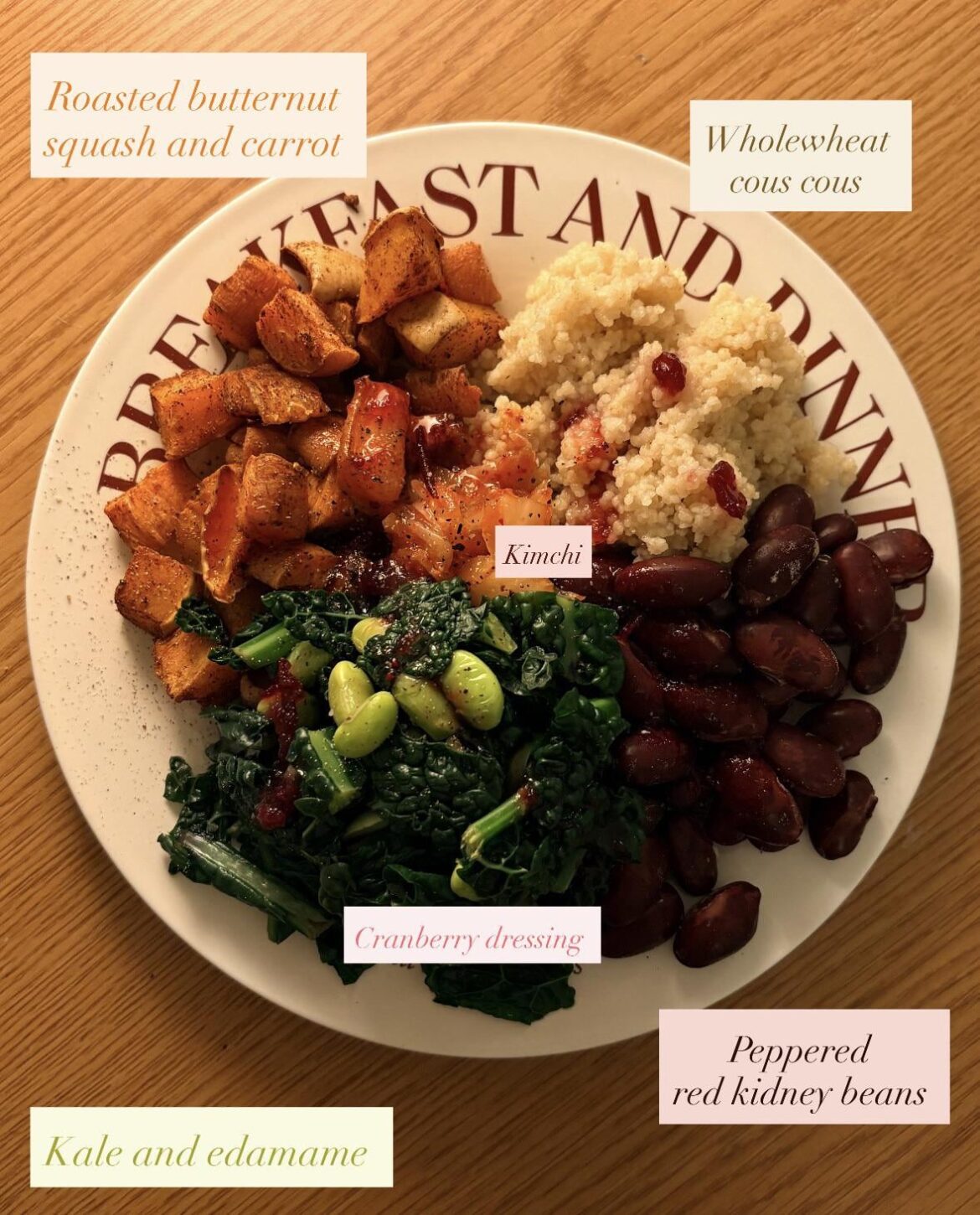 My new favourite go-to 325~ kcal nutrient-dense (and vegan!) salad! 💚