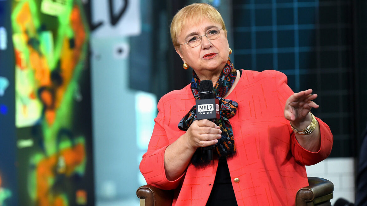 Lidia Bastianich’s One-Ingredient Trick For Tomato Sauce With A Spicy Kick Lidia Bastianich's One-Ingredient Trick For Tomato Sauce With A Spicy Kick