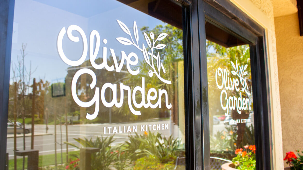 This Hidden-Gem Olive Garden Entree Isn’t Even Italian This Hidden-Gem Olive Garden Entree Isn't Even Italian