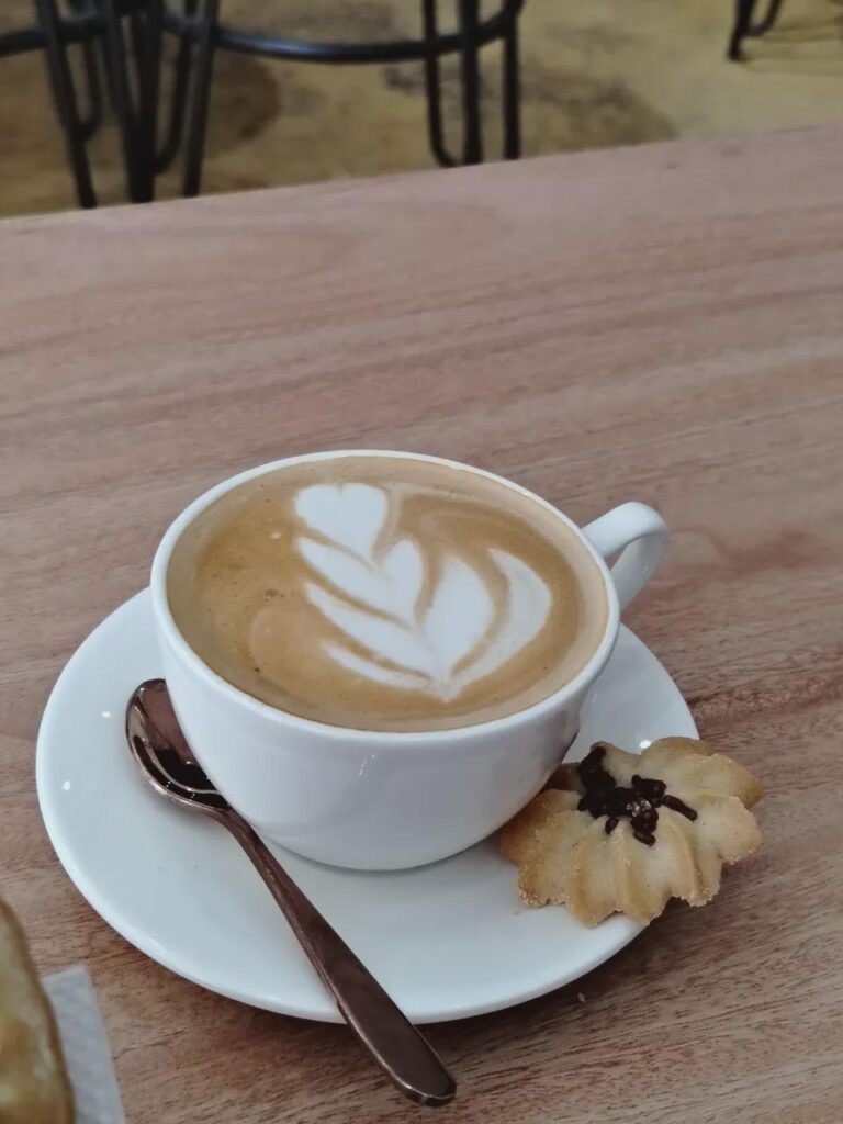 Best Simple Cafe latte 🤤