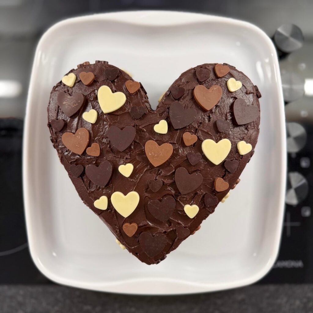 I made a Valentine's cake (for myself)