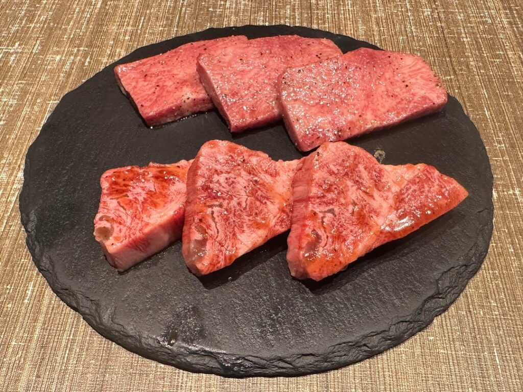 Yakiniku Jambo Hanare, Tokyo, Dinner