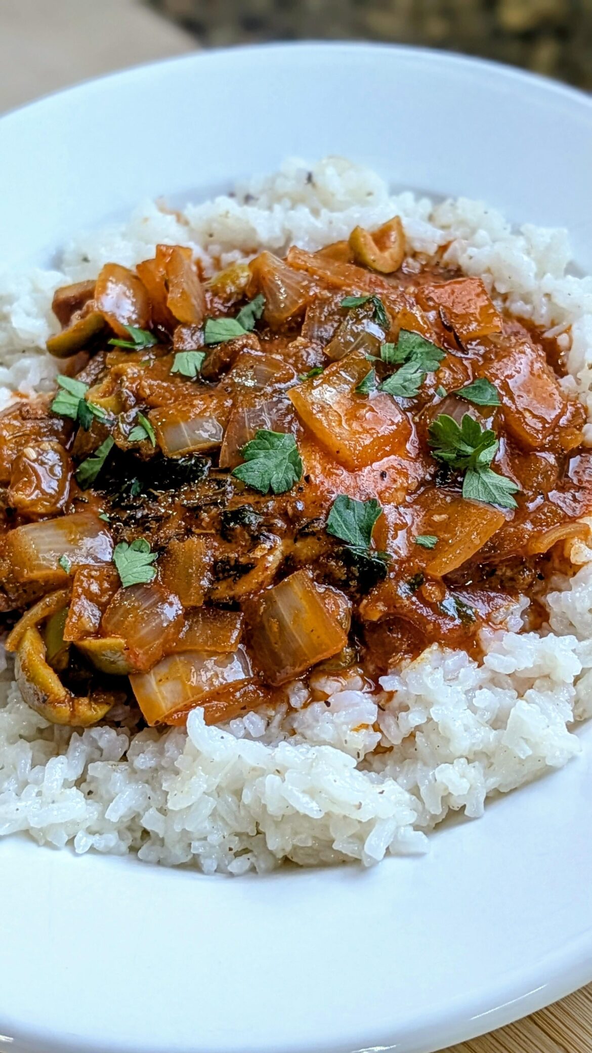 Smokey Spanish-Style Chicken with Olives & Raisins