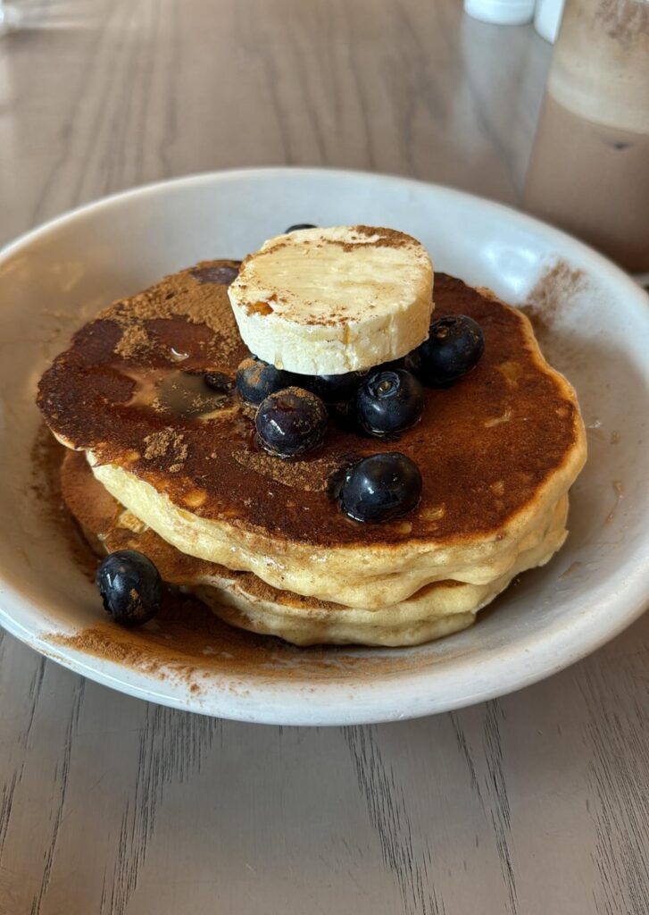 How many calories is my cafe pancakes + drink combo? How many calories is my cafe pancakes + drink combo?