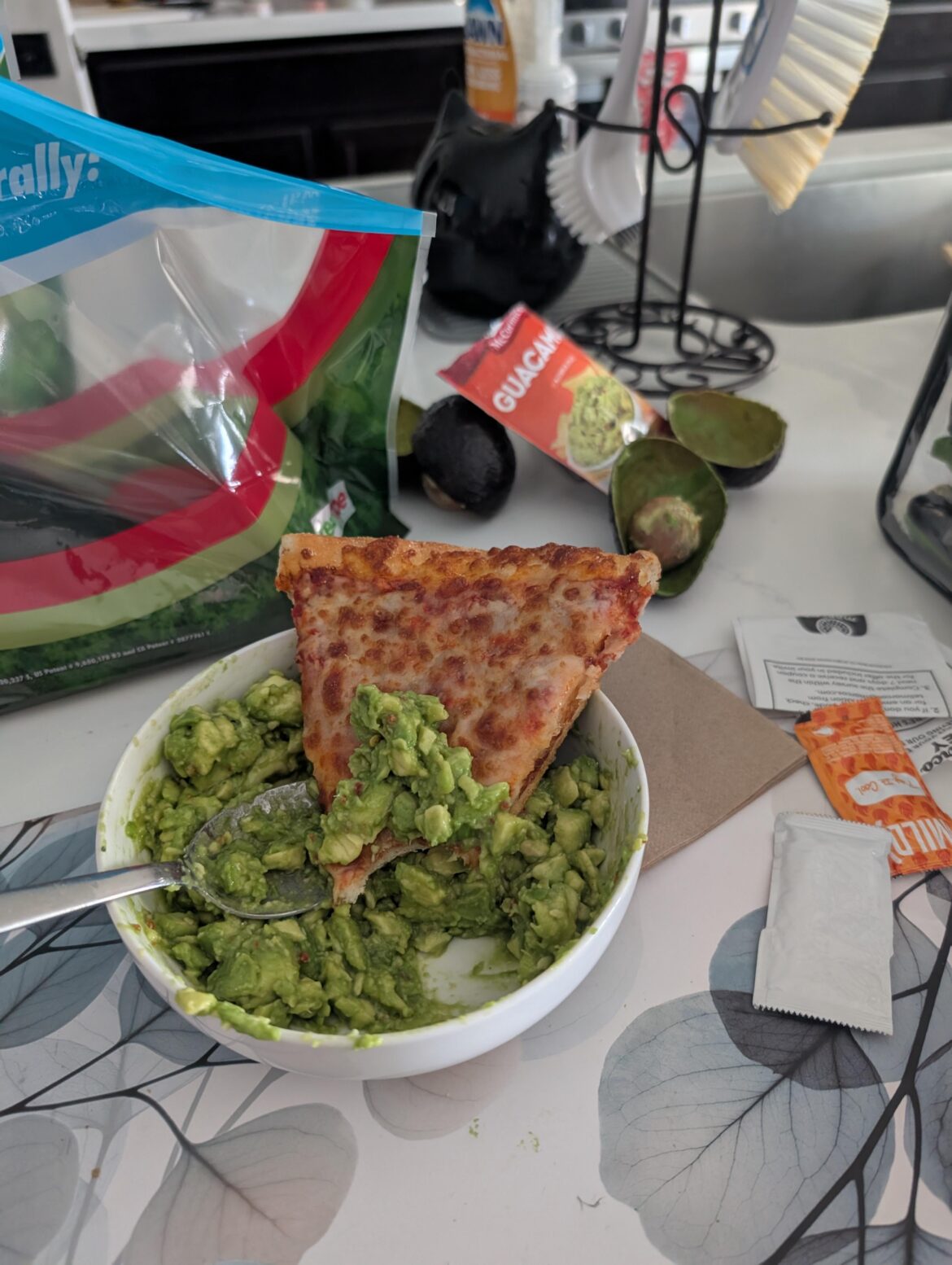 Pizza 🍕 with guac 🥑😆