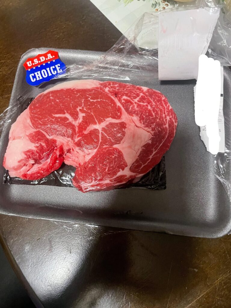 how many cals in this boneless ribeye