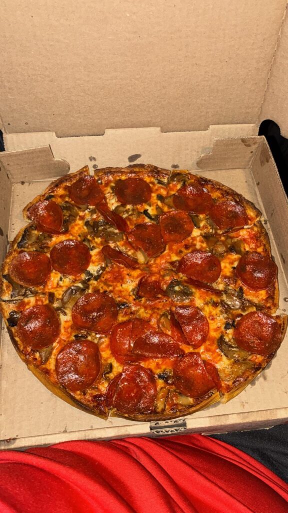 Massachusetts “bar pizza”