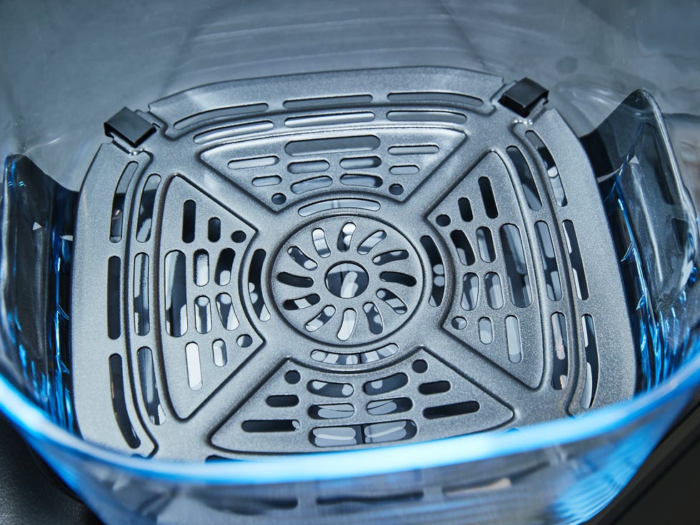 nonstick bottom of the ninja glass air fryer