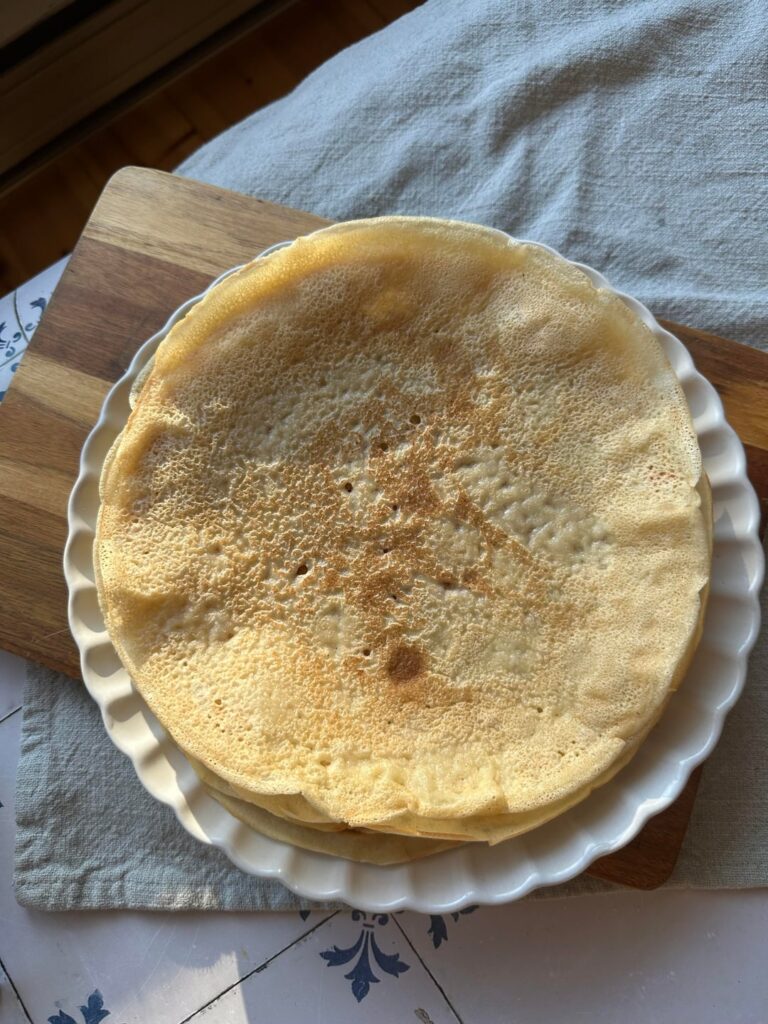 Perfect crepes from a French vegan chef 🥹👩‍🍳